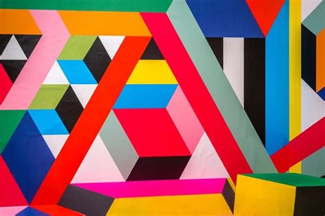 What is a Geometric Shape in Art, and How Does It Intersect with Human Perception?